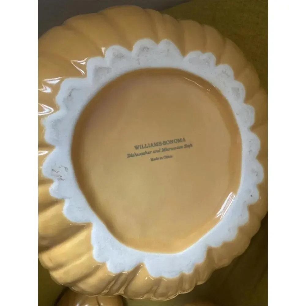 7 Williams Sonoma PUMPKIN Autumn Harvest Soup Lidded Bowls And Large Tureen